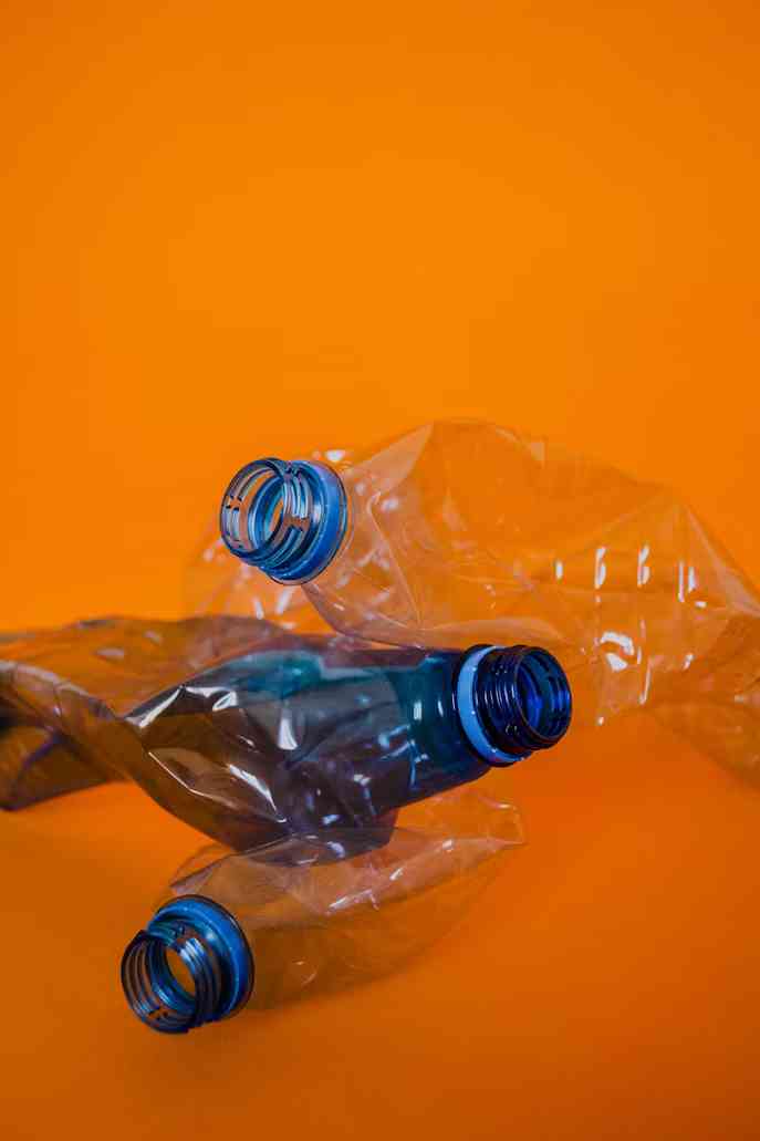 Bài mẫu IELTS Speaking part 2: Describe a time when you saw a lot of plastic waste (e.g. in a park, on the beach, etc.)