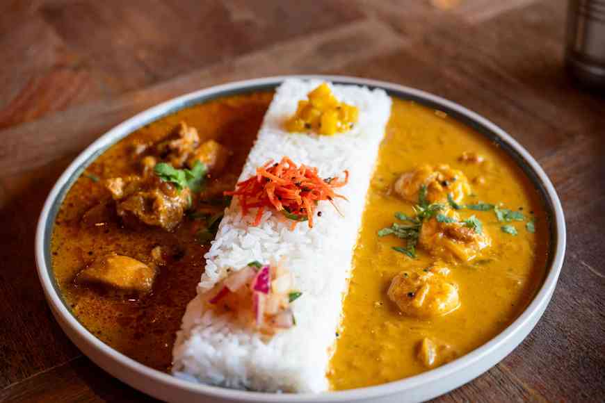 Bài mẫu IELTS Speaking part 2: Describe a kind of foreign food you like and you have had