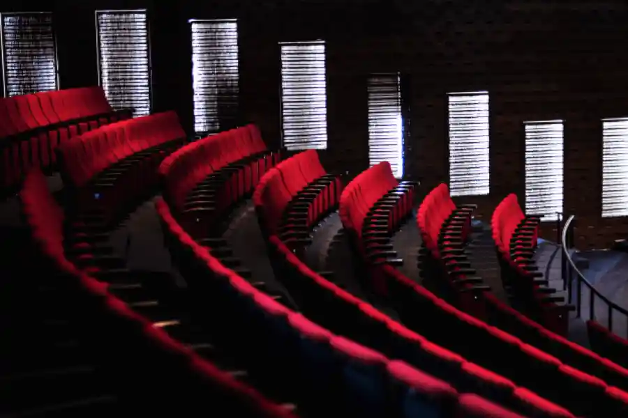 Theatre trip to Munich - IELTS Listening with Practice test, Audio, Transcript, And Explanation