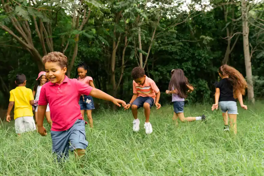 IELTS Speaking part 1 - Topic Childhood Activities: Bài mẫu và từ vựng
