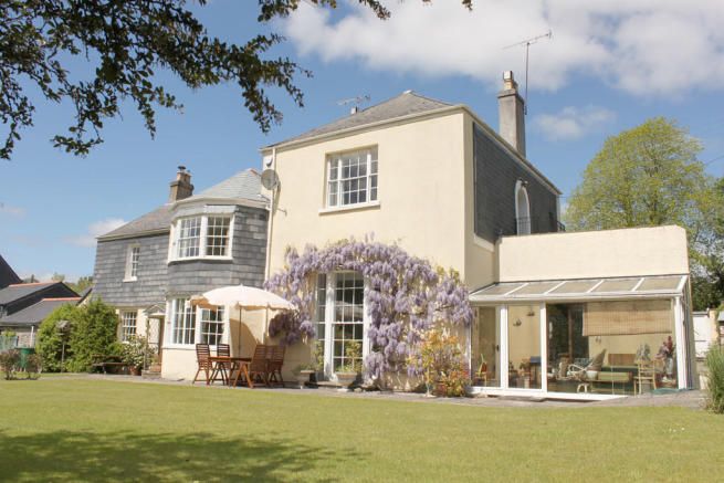 Từ Vựng Bài Nghe Tamerton Centre