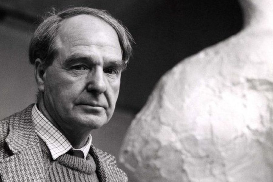 Henry Moore (1898-1986) IELTS Reading Answers with Explanation