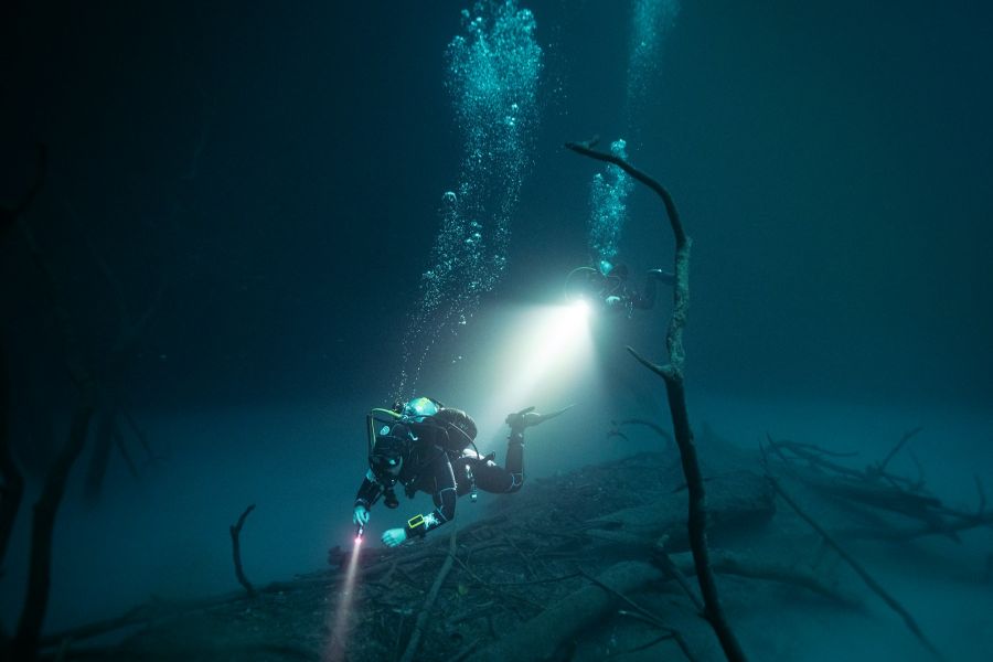 Deep-Sea Mining IELTS Reading Answers with Explanation