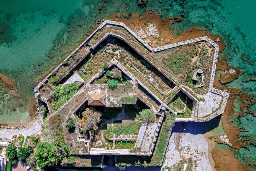 Archaeologists Discover Evidence Of Prehistoric Island Settlers IELTS Reading Answers with Explanation