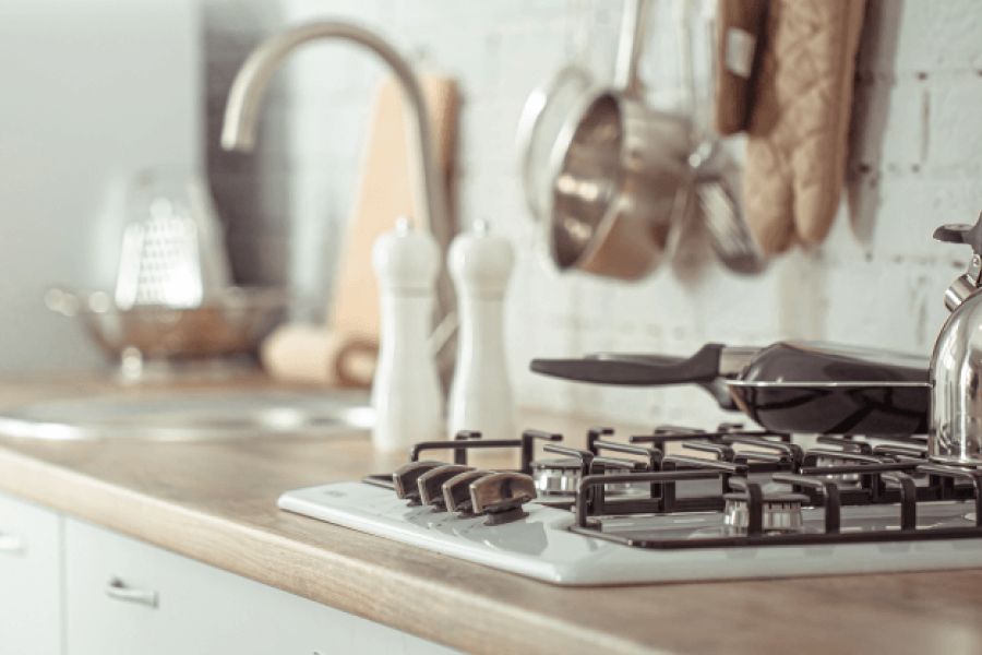 Talk To New Kitchen Assistants IELTS Listening Answers With Audio, Transcript, And Explanation