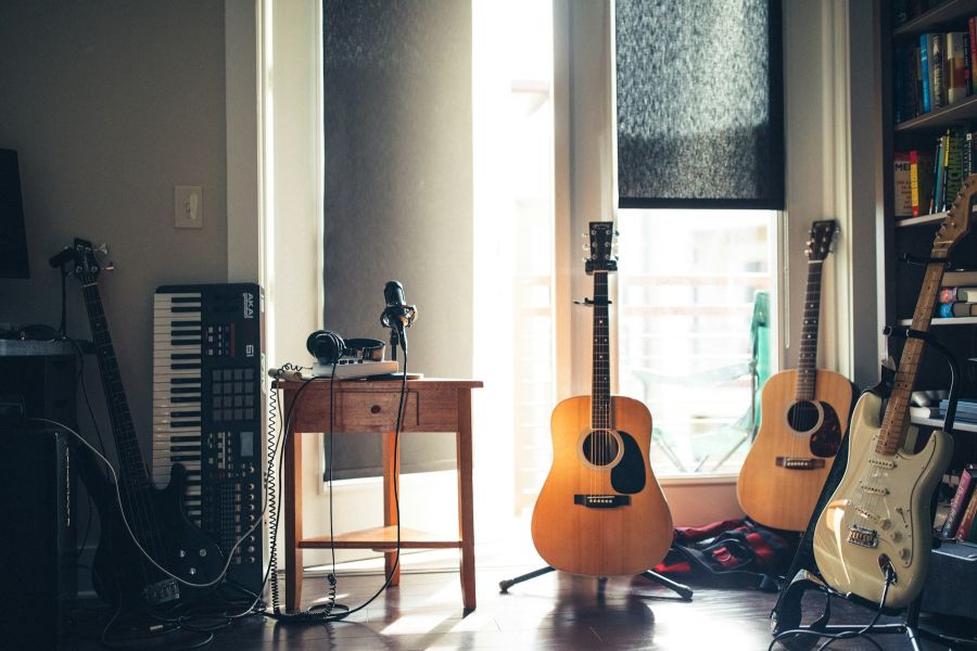 Music therapy for surgical patients IELTS Listening Answers with Explanation