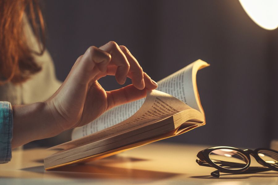 Từ Vựng Bài Nghe Challenge For Booksellers