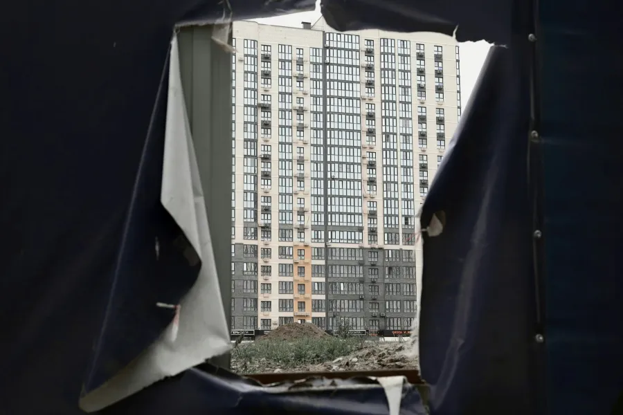 The new housing development - IELTS Listening with Practice test, Audio, Transcript, And Explanation