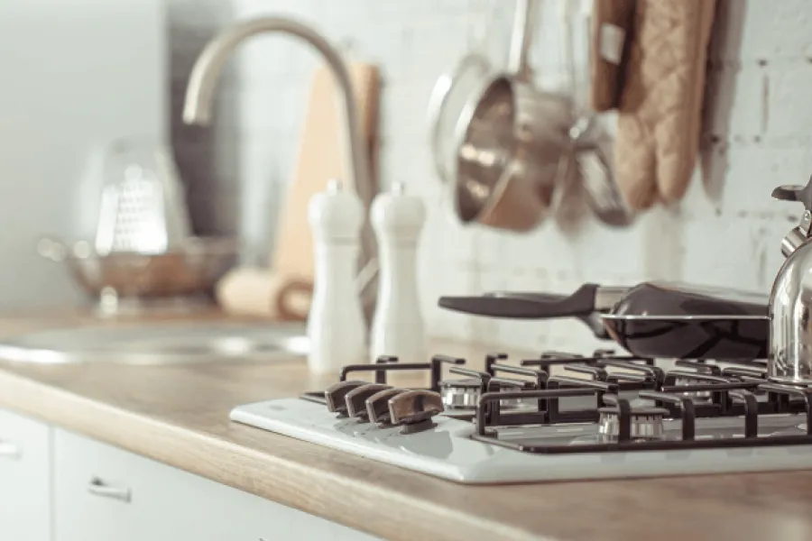 Talk to new kitchen assistants - IELTS Listening with Practice test, Audio, Transcript, And Explanation