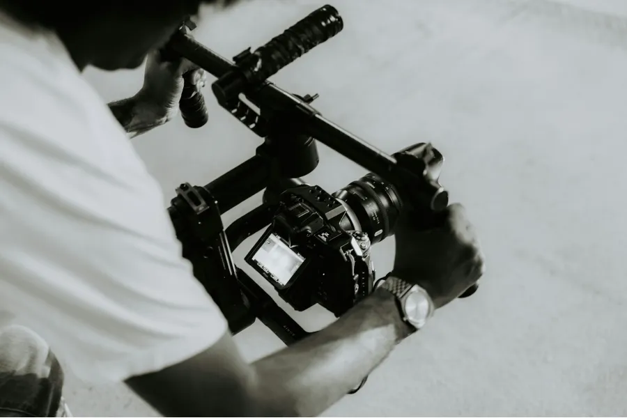 Making documentary films - IELTS Reading with Practice Test, Answers And Explanation