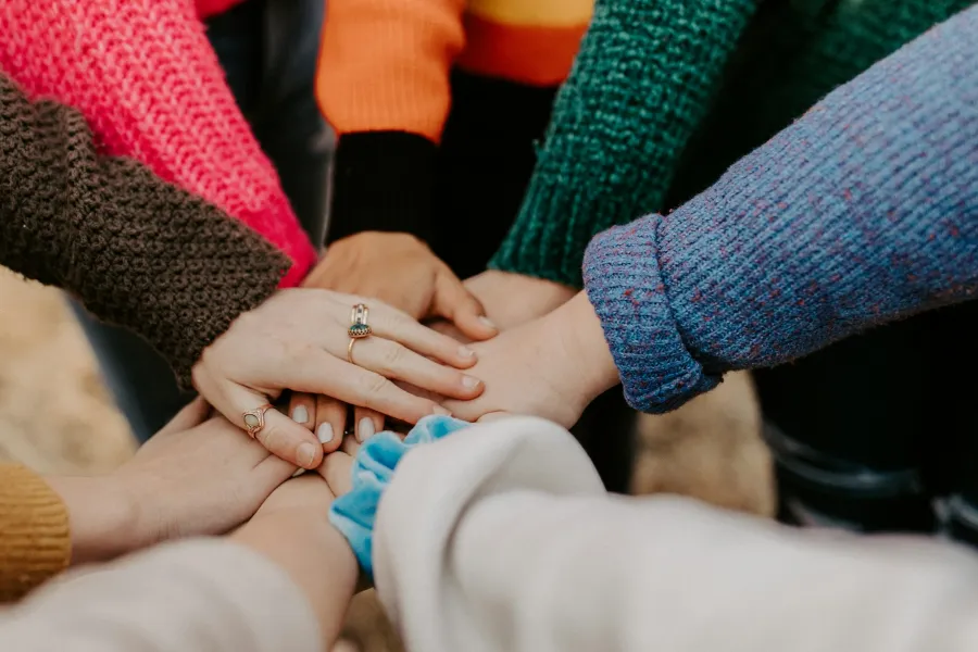Team building - IELTS Reading with Practice Test, Answers And Explanation