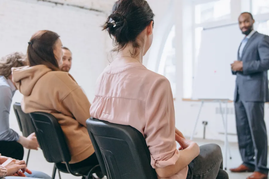 Business study course - IELTS Listening with with Practice test, Audio, Transcript, And Explanation