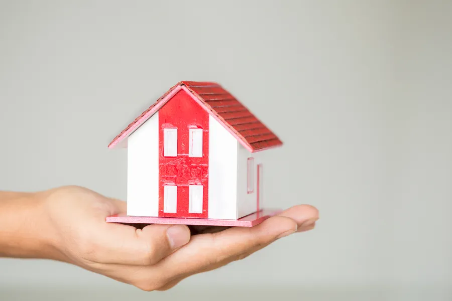 Brindall's Estate Agents - IELTS Listening with with Practice test, Audio, Transcript, And Explanation
