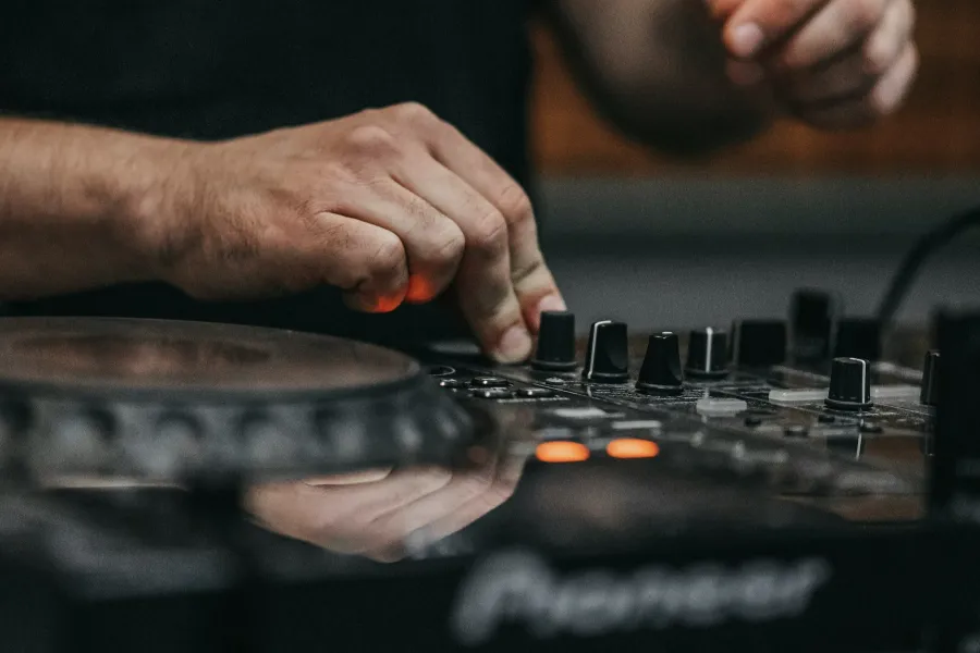 The growing industry of background music