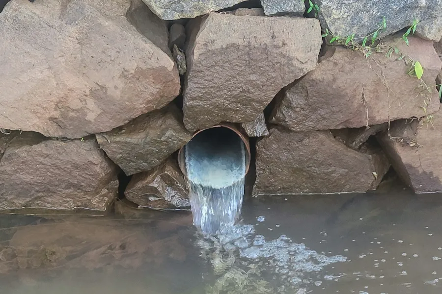 Keeping the water away - IELTS Reading with Practice Test, Answers And Explanation